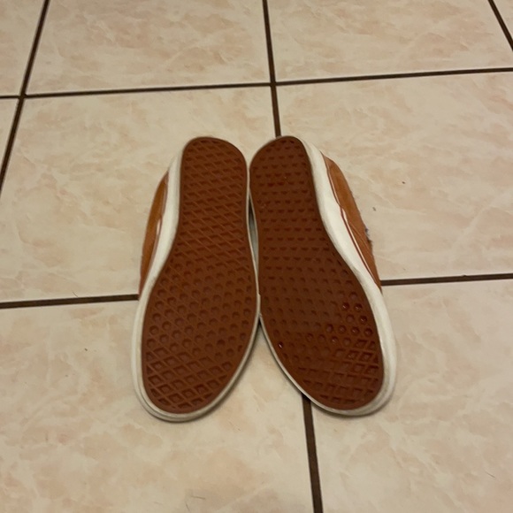 Vans brown suede like shoes - Picture 6 of 7